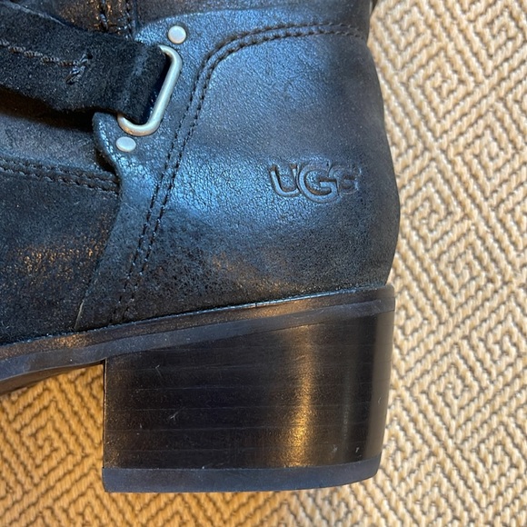 Ugg Black Tall Boots, 7 - Picture 5 of 12